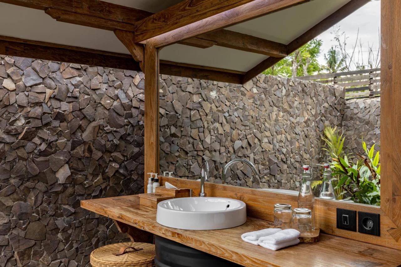Kuno Villas Gili Trawangan Exterior photo