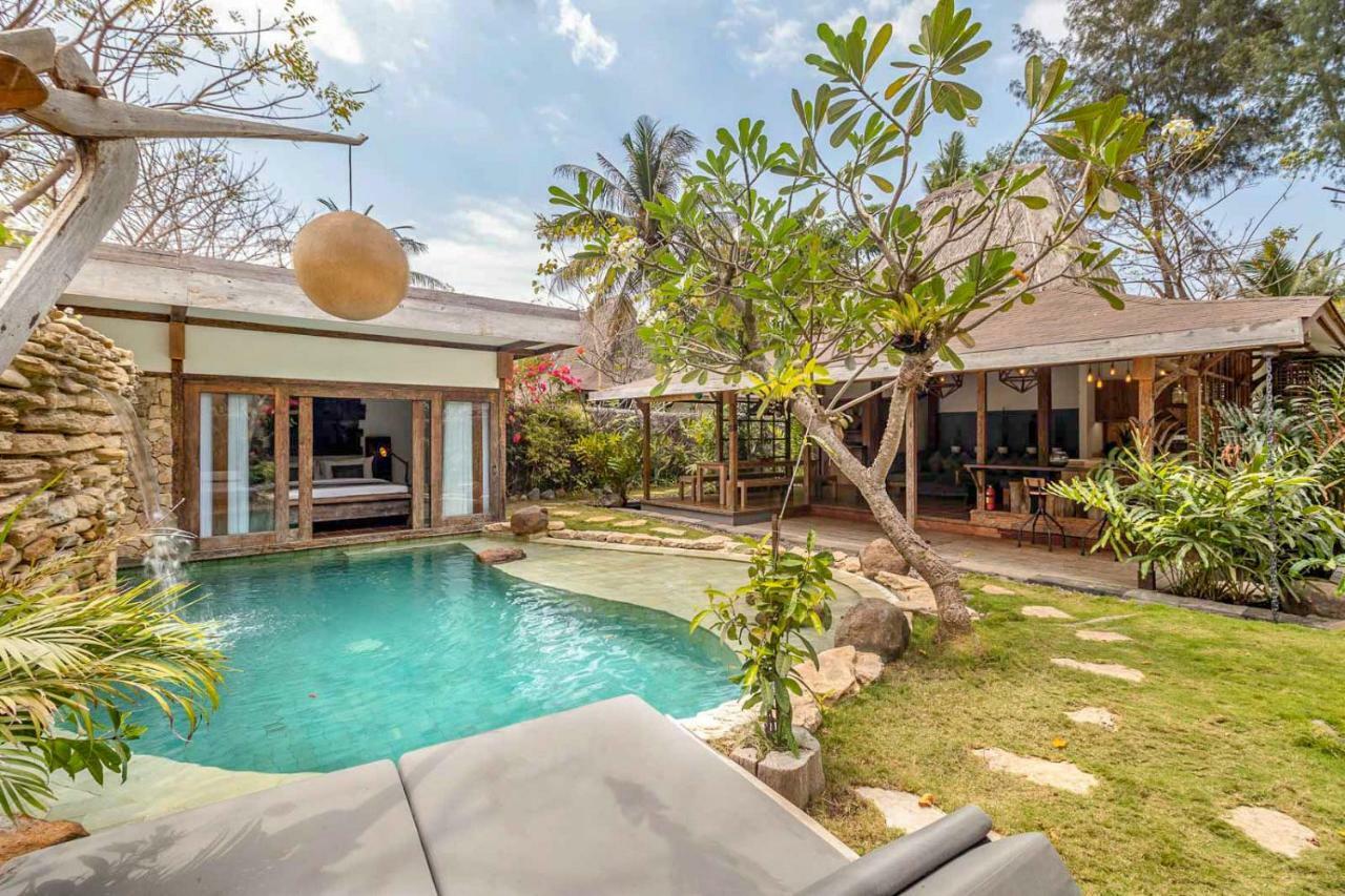 Kuno Villas Gili Trawangan Exterior photo